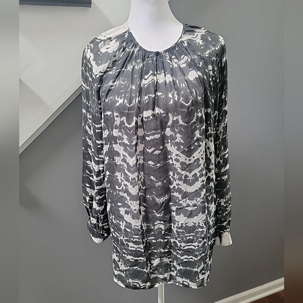 FIFTEEN TWENTY Women's 100% Silk Casual Career Patterned Top Size L Made In USA